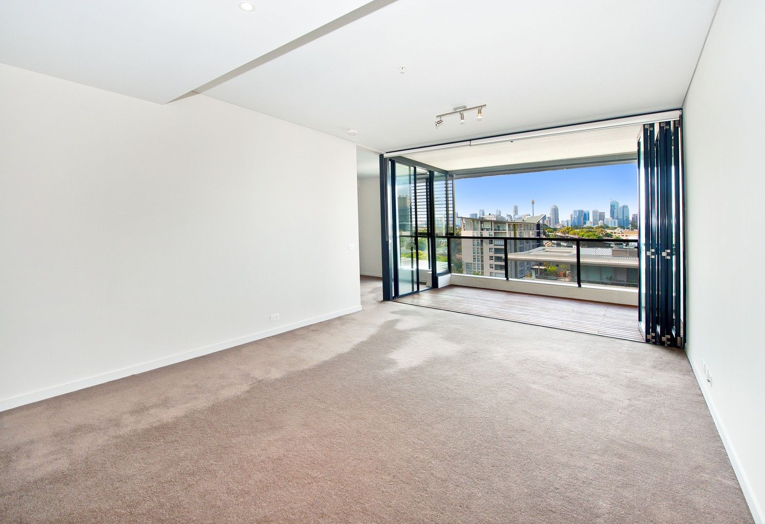1 bedrooms Apartment / Unit / Flat in 1 Sterling Cct CAMPERDOWN NSW, 2050
