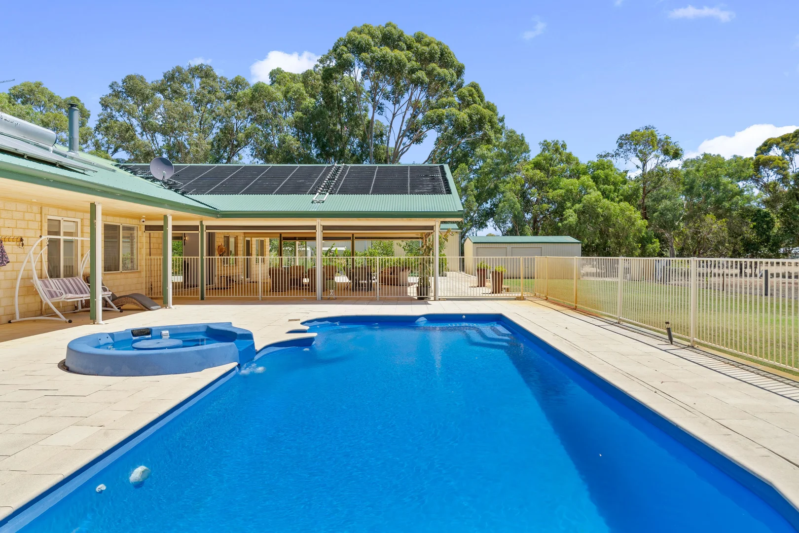 Additional image 18 of 120 Byford Meadows Drive, Oakford WA 6121