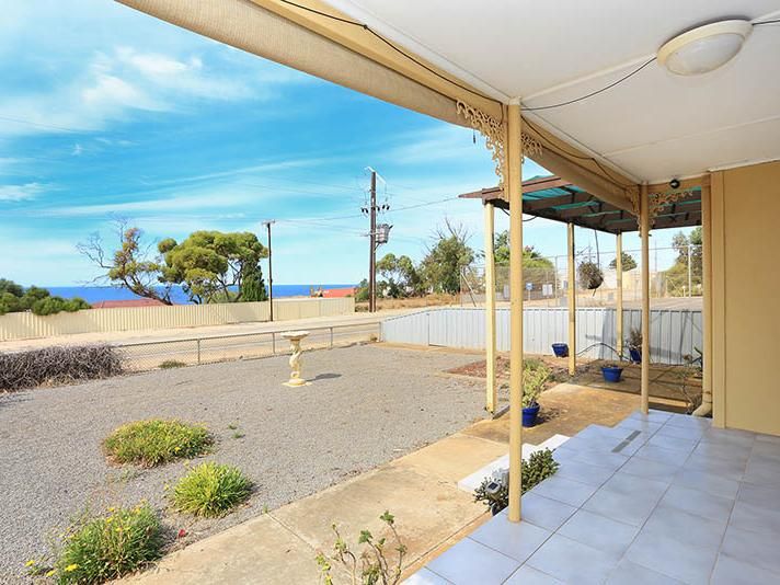 42 Main Coast Road, Pine Point SA 5571, Image 2