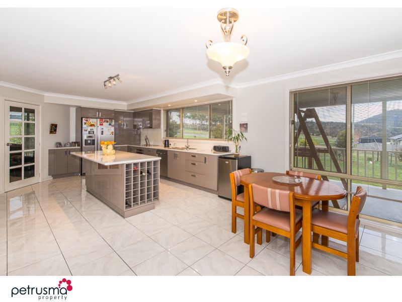 4 Sunnyview Place, HONEYWOOD TAS 7017, Image 2