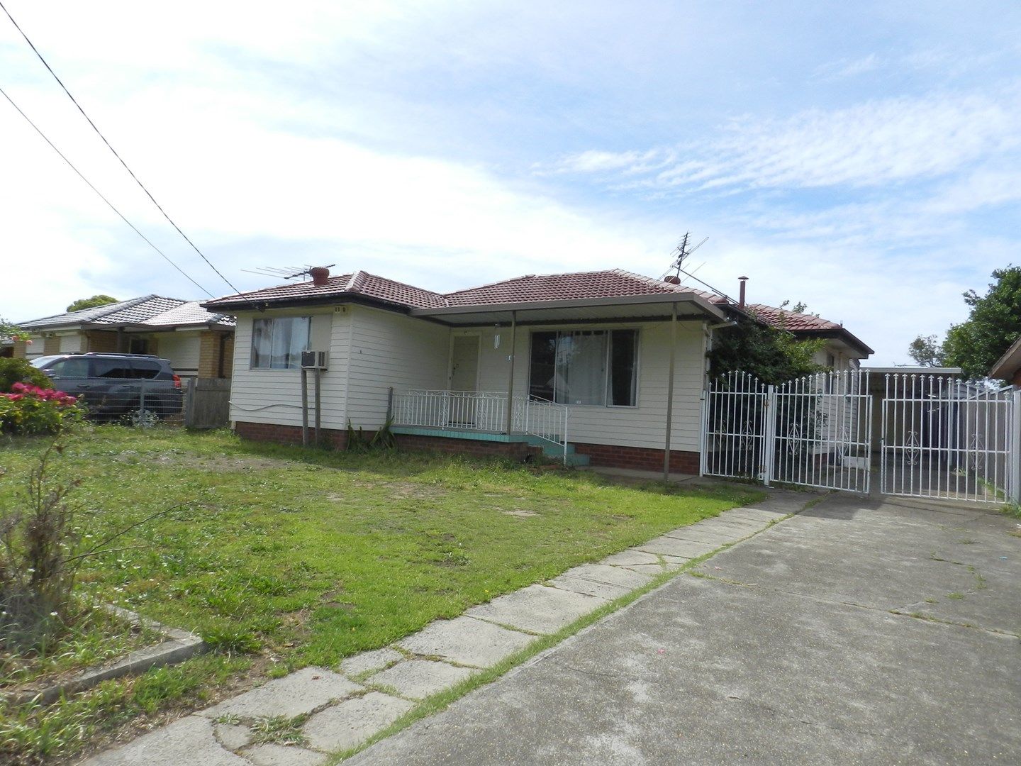 43 Chelsea Drive, Canley Heights NSW 2166, Image 0