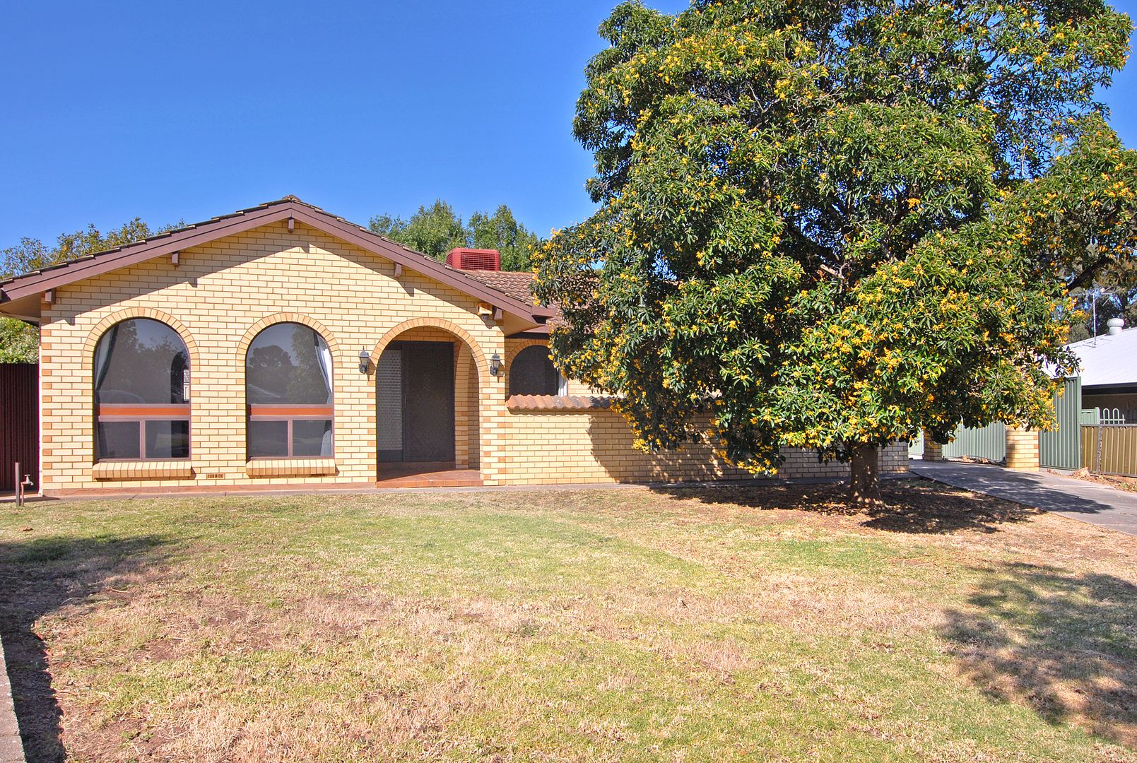Sold 5 Rehn Court Redwood Park SA 5097 on 27 Nov 2023 2018887242