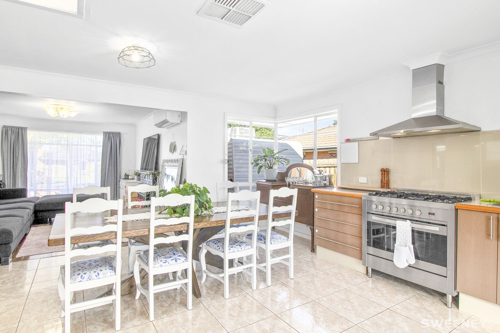 110 Mcintosh Road, Altona North VIC 3025 Domain