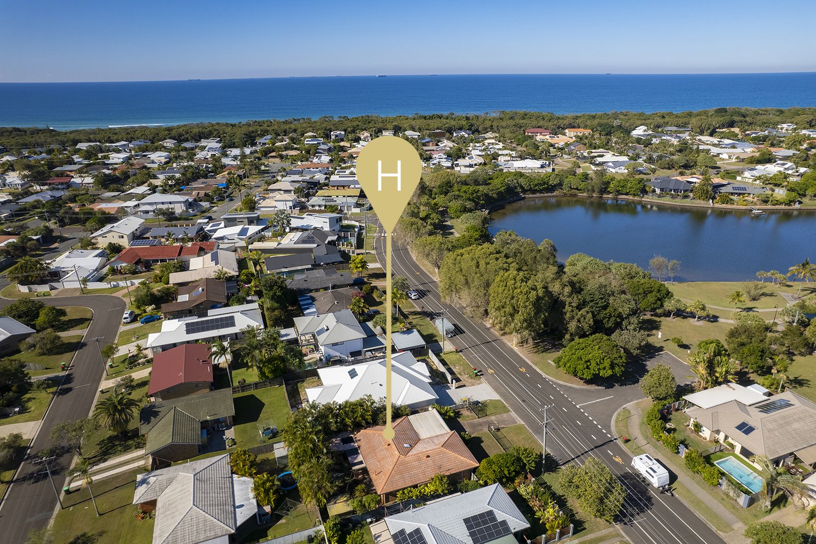 3 bedrooms House in 33 Moondara Drive WURTULLA QLD, 4575