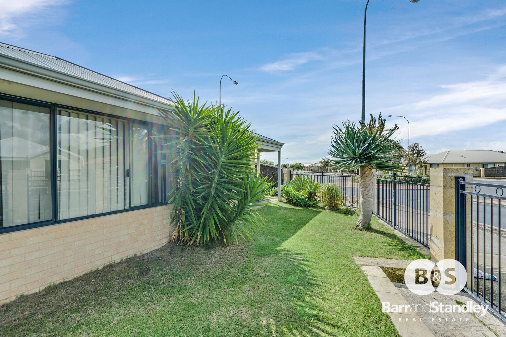 27 Reeves Approach, Dalyellup WA 6230, Image 1