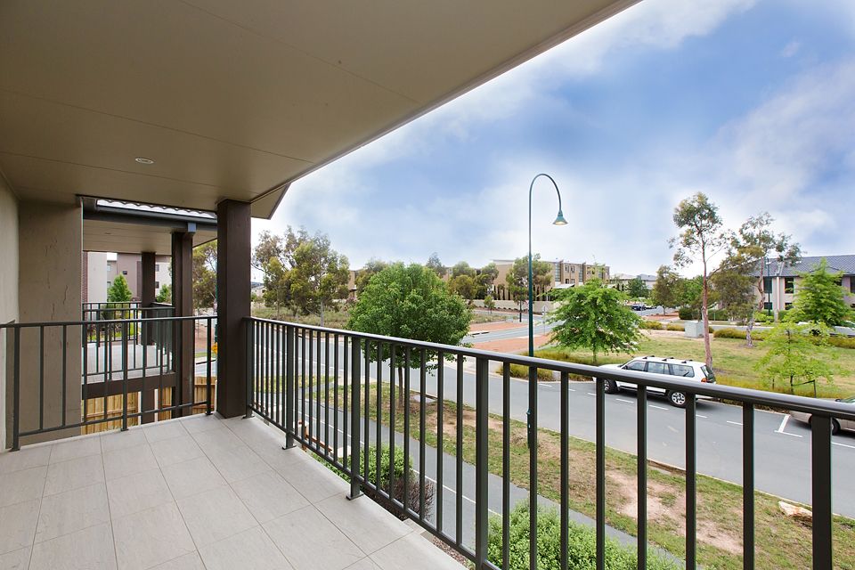 14 Gungahlin Place, Gungahlin ACT 2912, Image 2