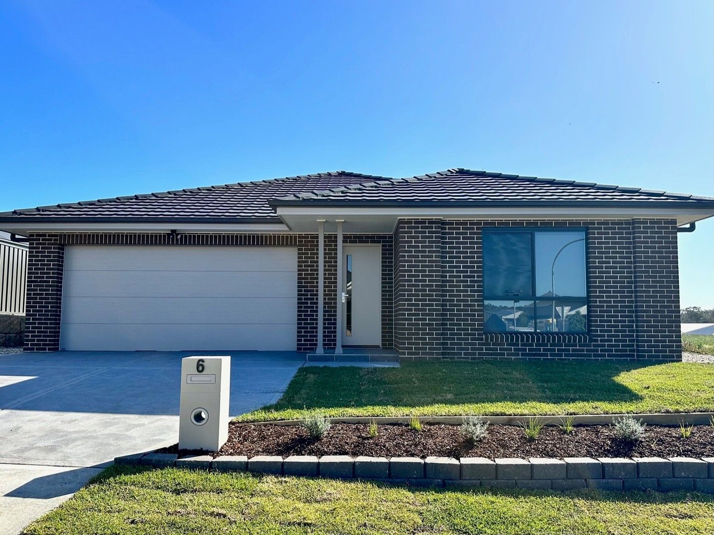 4 bedrooms House in 6 Stemming Street BELLBIRD NSW, 2325