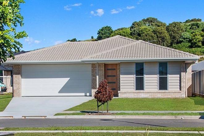 Picture of 3 Cockatoo Place, TWEED HEADS SOUTH NSW 2486