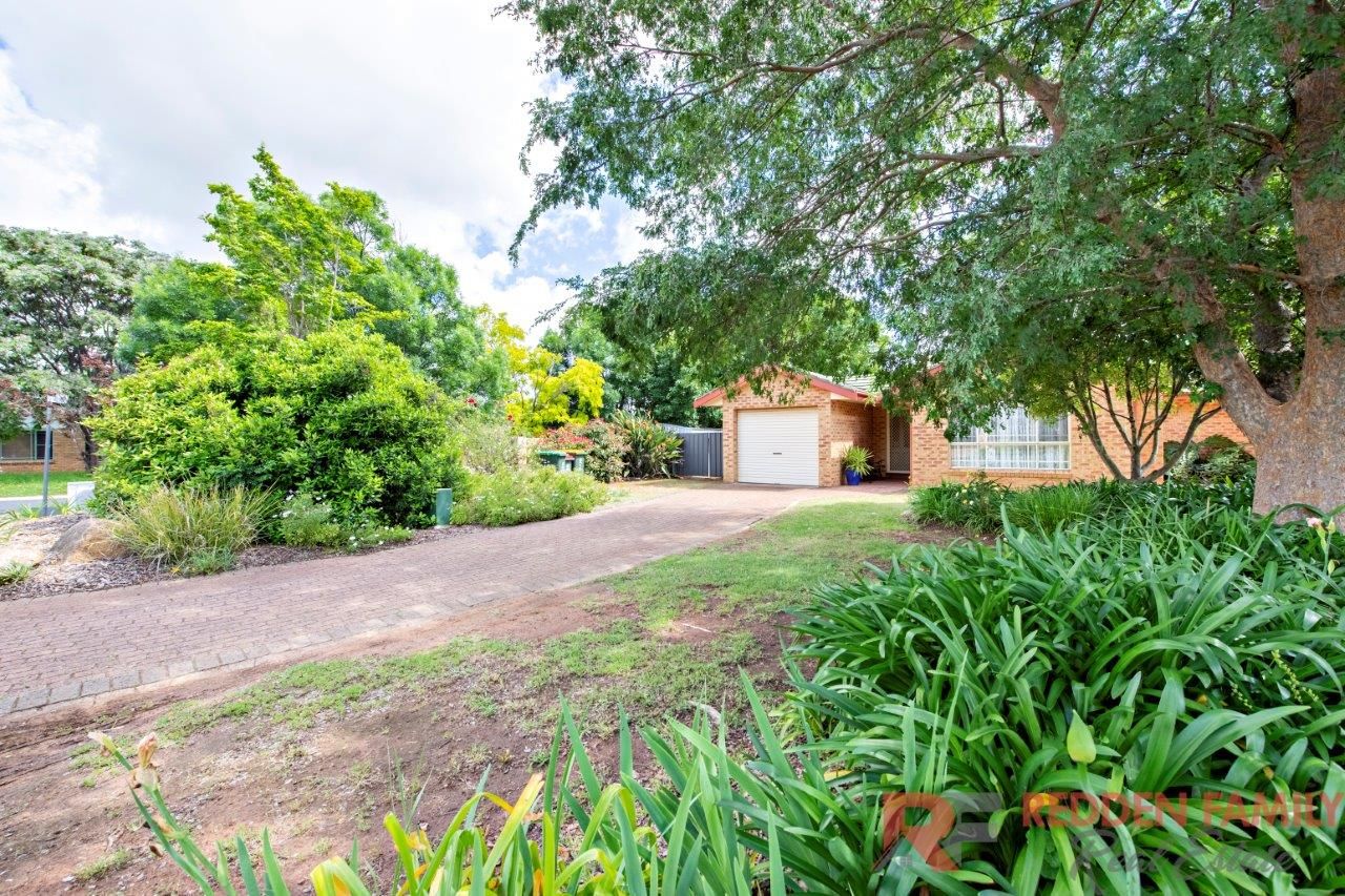 2 Saint James Close, Dubbo NSW 2830, Image 1