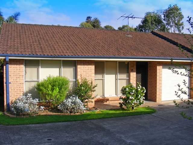 2 bedrooms House in 6/2 Bensley Road MACQUARIE FIELDS NSW, 2564