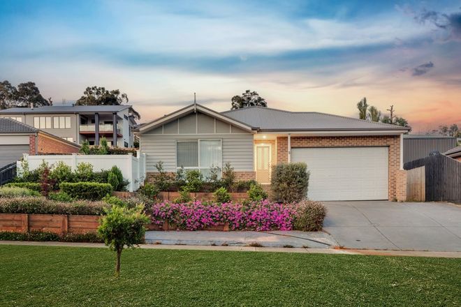 Picture of 5 Riverside Avenue, BUNYIP VIC 3815
