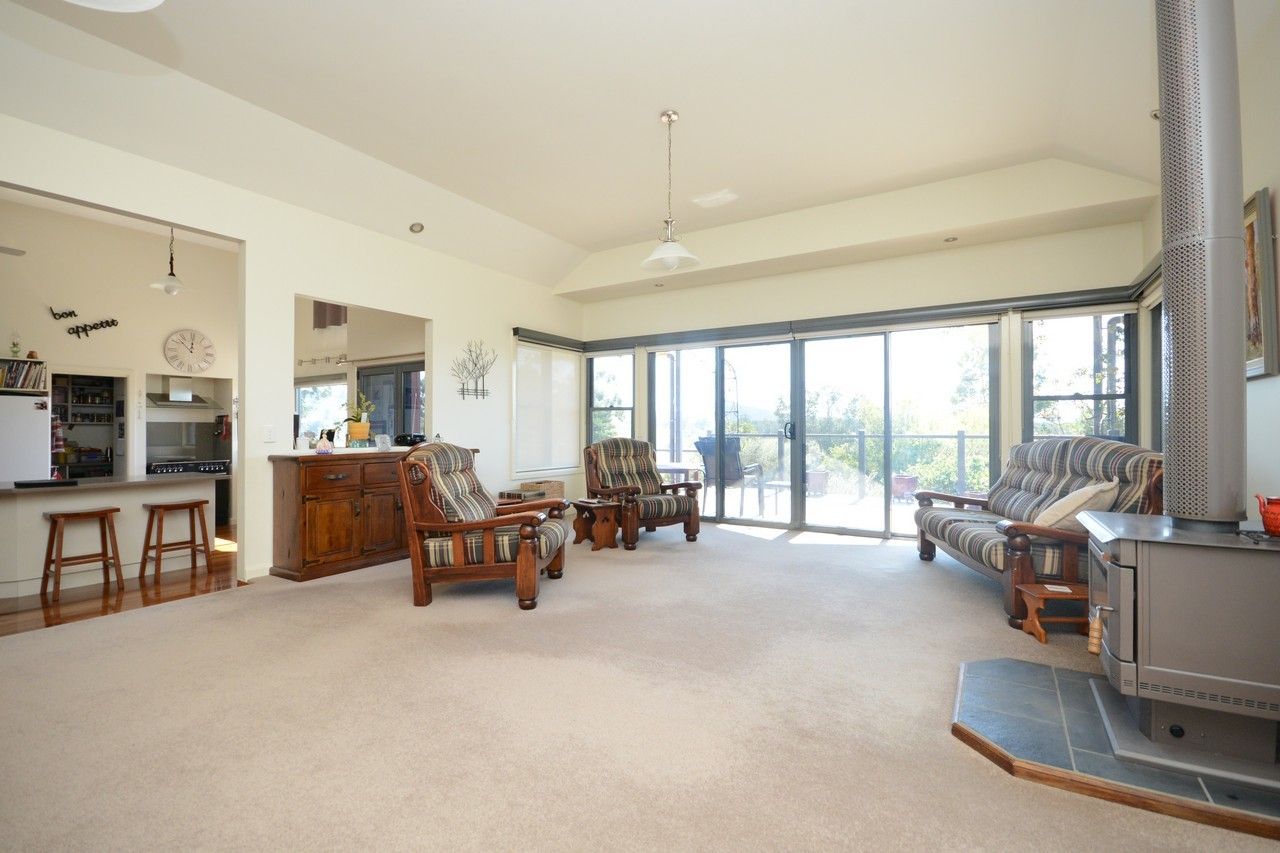 196 Mount Lookout Road, Mount Taylor VIC 3875, Image 2