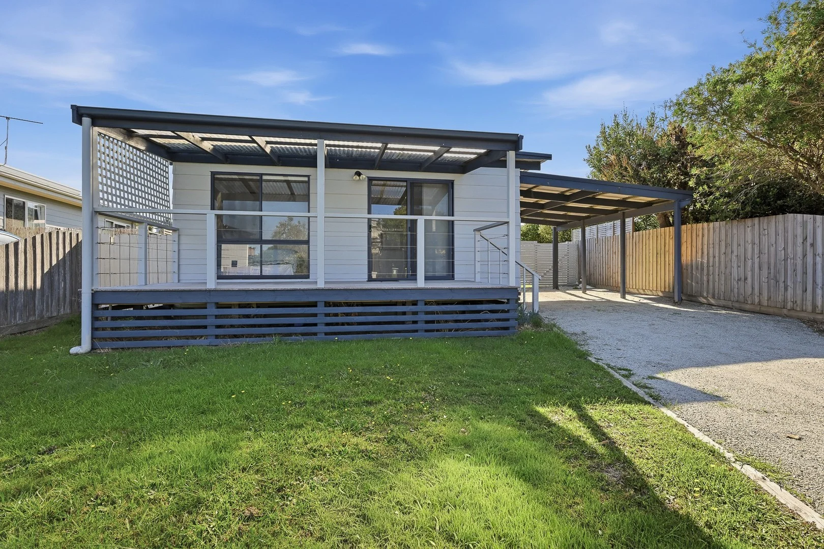 44 Coral St, Cape Paterson VIC 3995