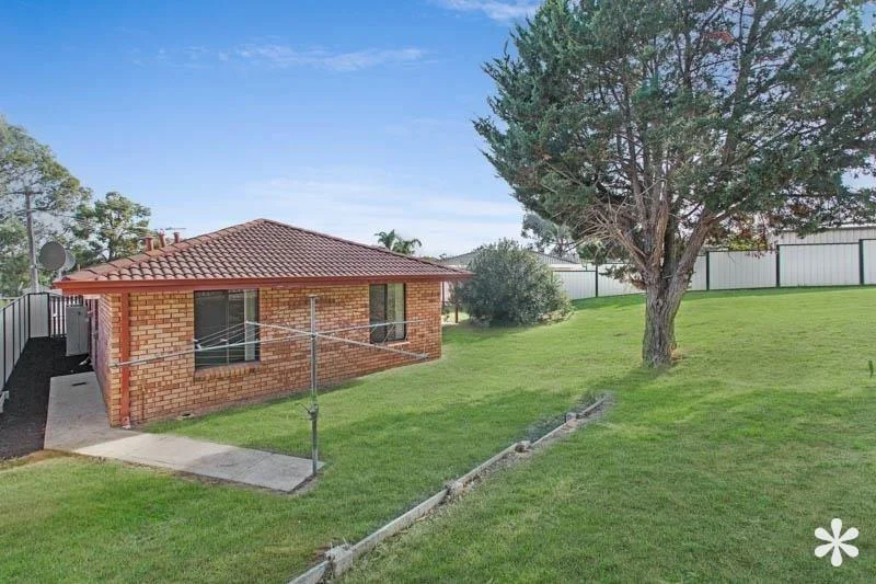 Additional image 21 of 15 Simmons Loop, Parmelia WA 6167
