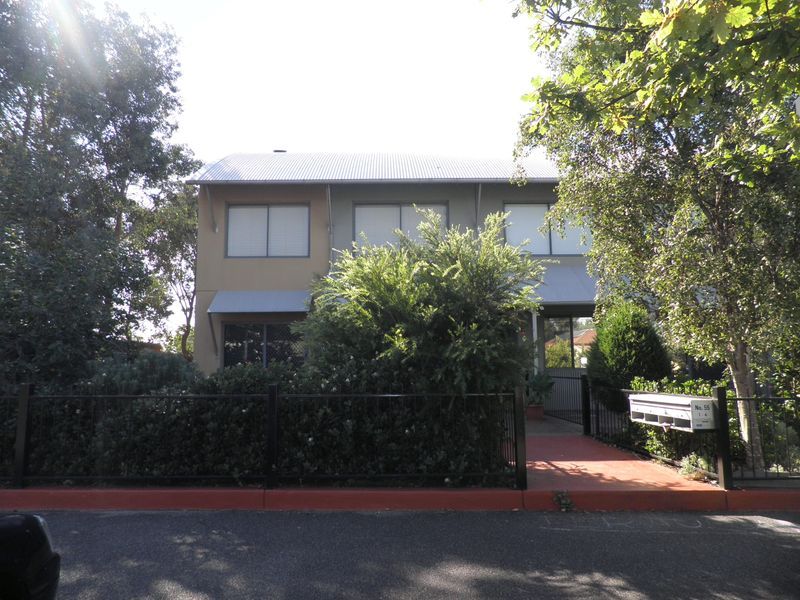 2 bedrooms Apartment / Unit / Flat in 1/55 Moreland Street FOOTSCRAY VIC, 3011