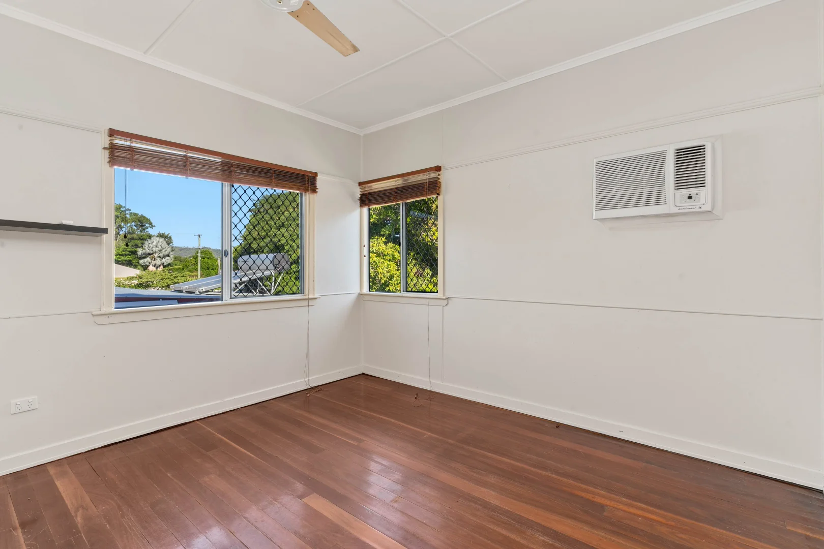 Additional image 8 of 258 Elphinstone Street, Koongal QLD 4701