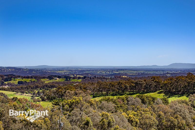 75 Rob Roy Road, Smiths Gully VIC 3760, Image 2