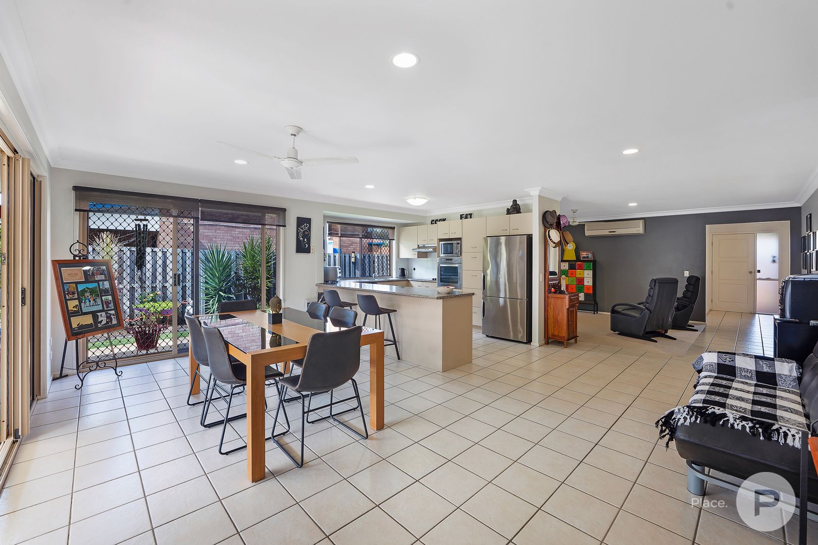 8 Tivoli Place, Taigum QLD 4018, Image 2