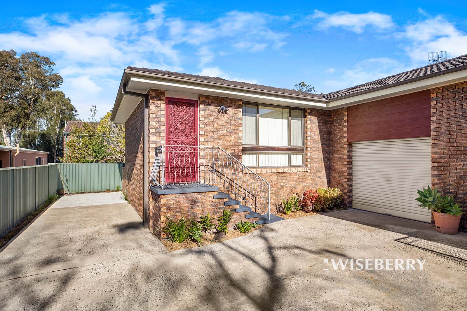 2/354 Tuggerawong Road, Tuggerawong NSW 2259, Image 0