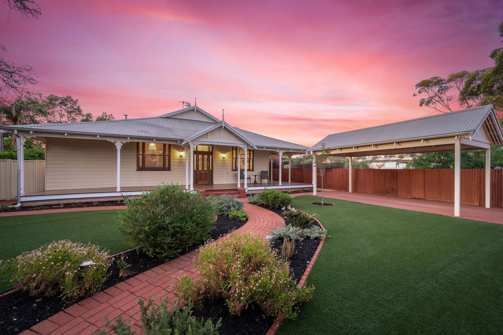 4 bedrooms House in 70 Hare Street LAMINGTON WA, 6430