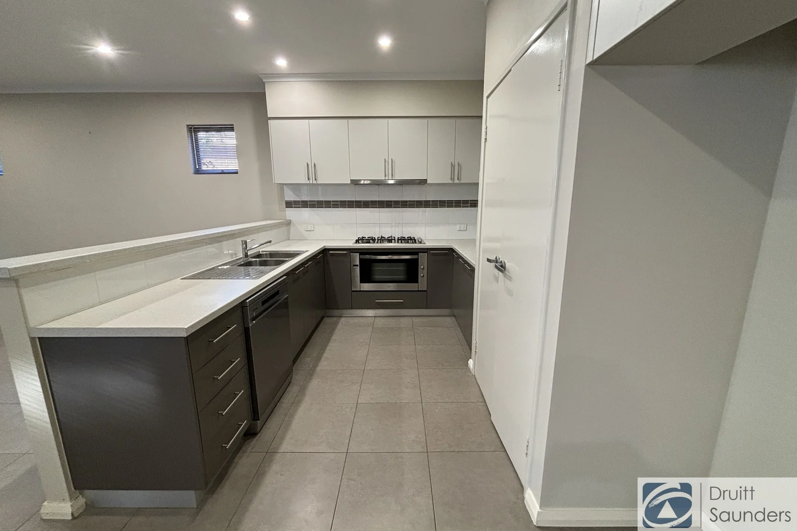 Additional image 3 of 24 Phillips Grove, Innaloo WA 6018