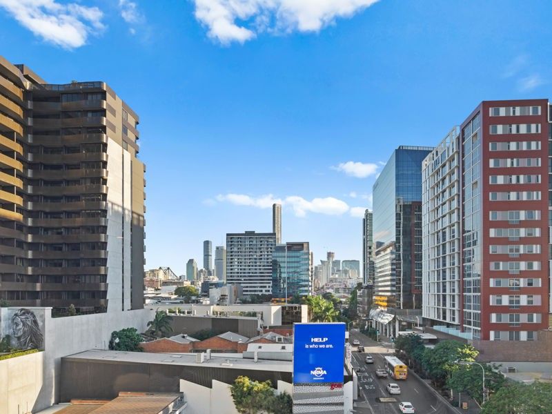 Fortitude Valley QLD 4006 2 beds apartment for Sale, Owner ready to