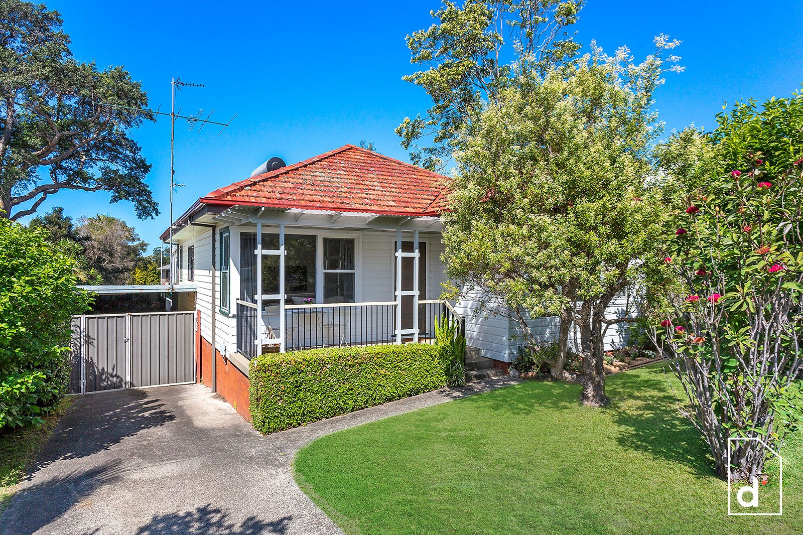 3 bedrooms House in 9 Liddle Street WOONONA NSW, 2517