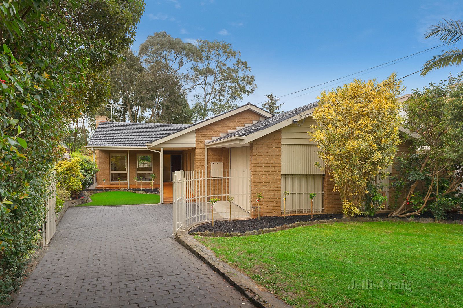 7 Suffolk Street, Blackburn VIC 3130, Image 0