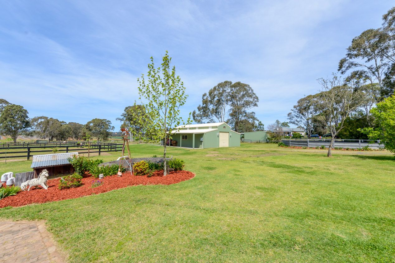 585 Bents Basin Rd, Wallacia NSW 2745, Image 2