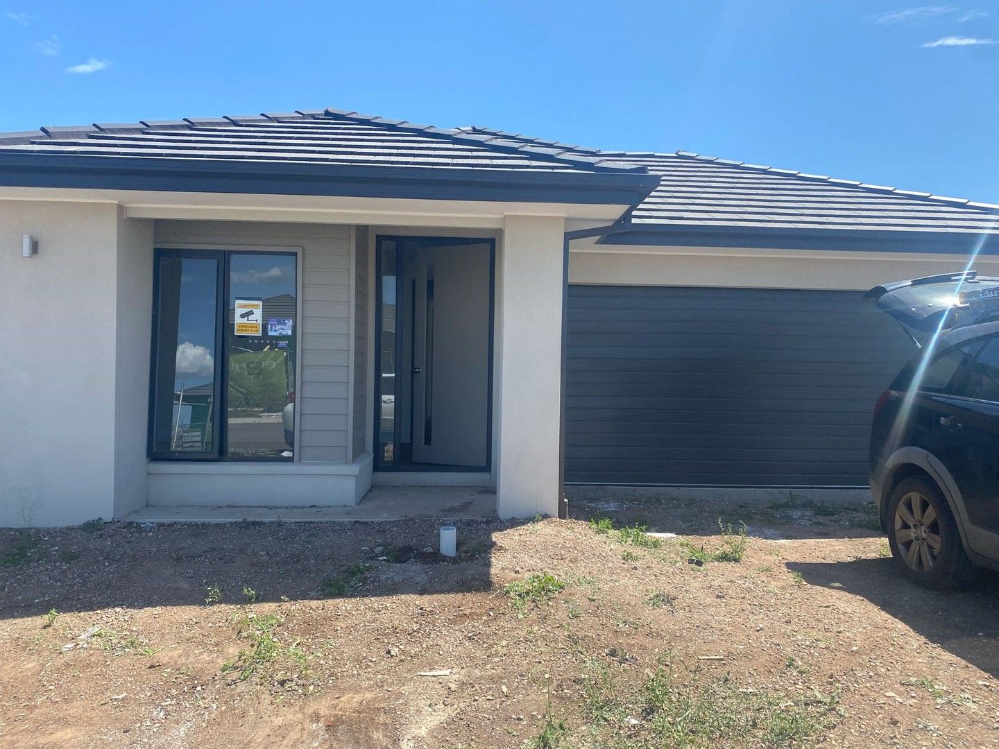 4 bedrooms House in 25 Lynwood Drive BEVERIDGE VIC, 3753