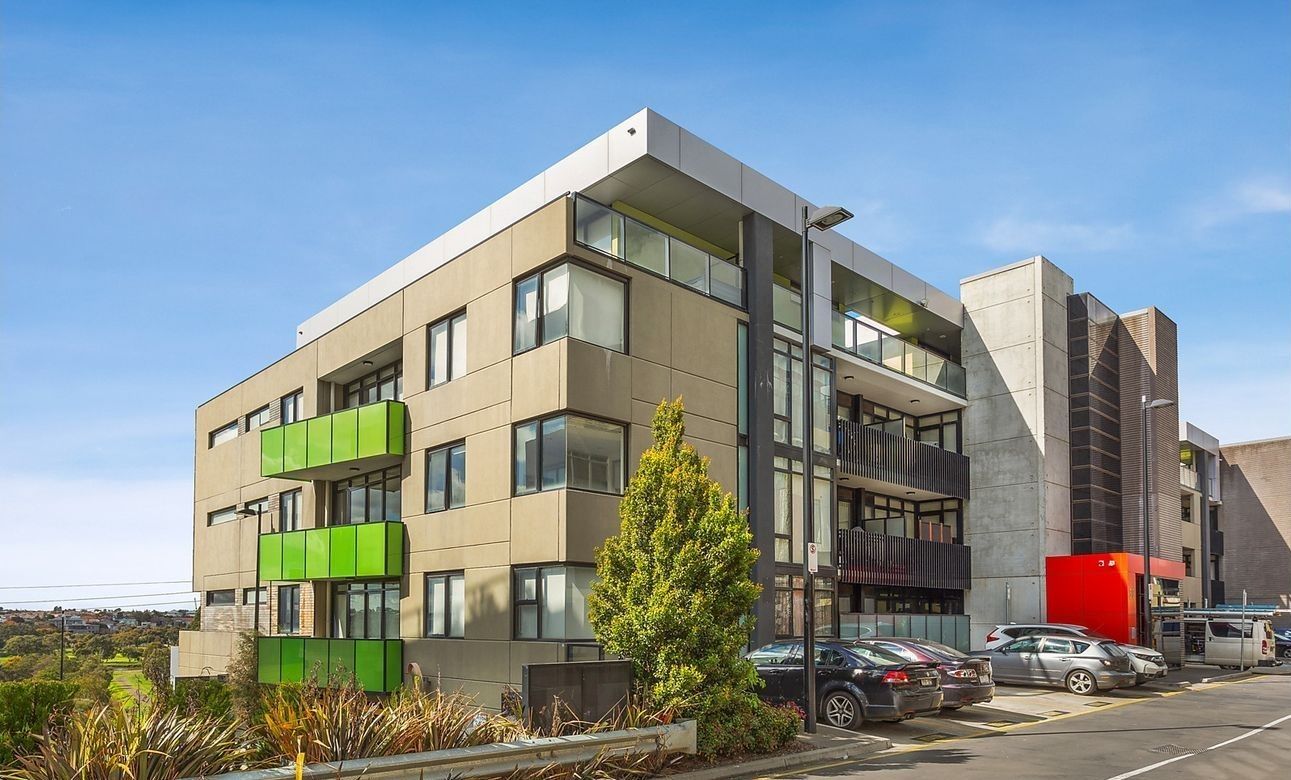 2 bedrooms Apartment / Unit / Flat in 305/30 La Scala Avenue MARIBYRNONG VIC, 3032