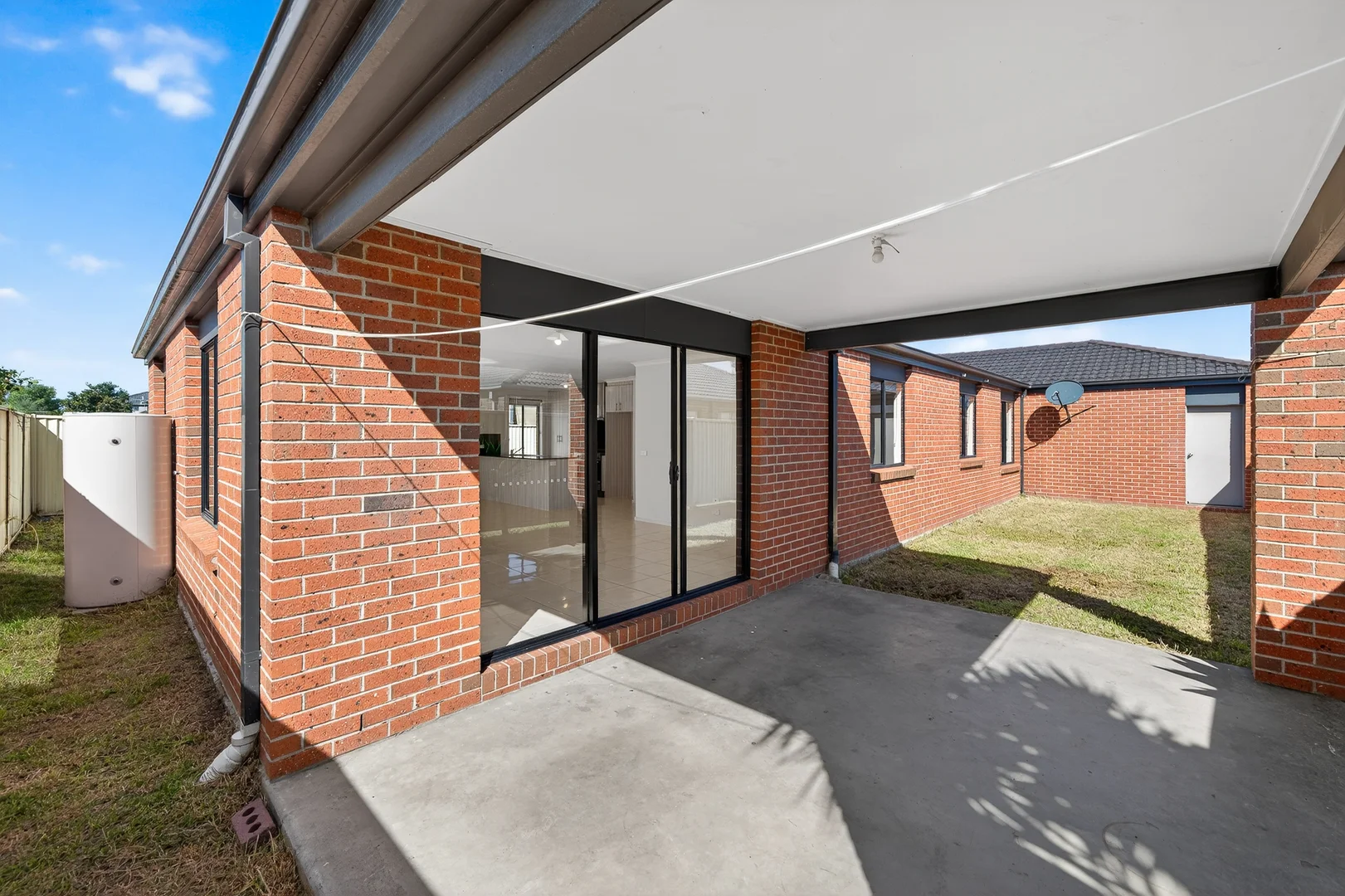 Additional image 11 of 76 Bluehills Boulevard, Pakenham VIC 3810