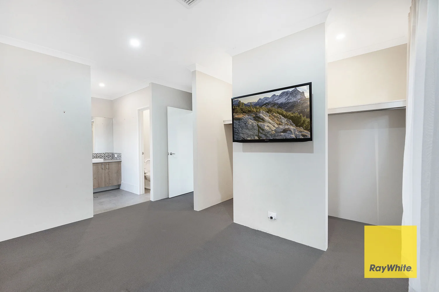 Additional image 9 of 51 Rockvale Crescent, Harrisdale WA 6112