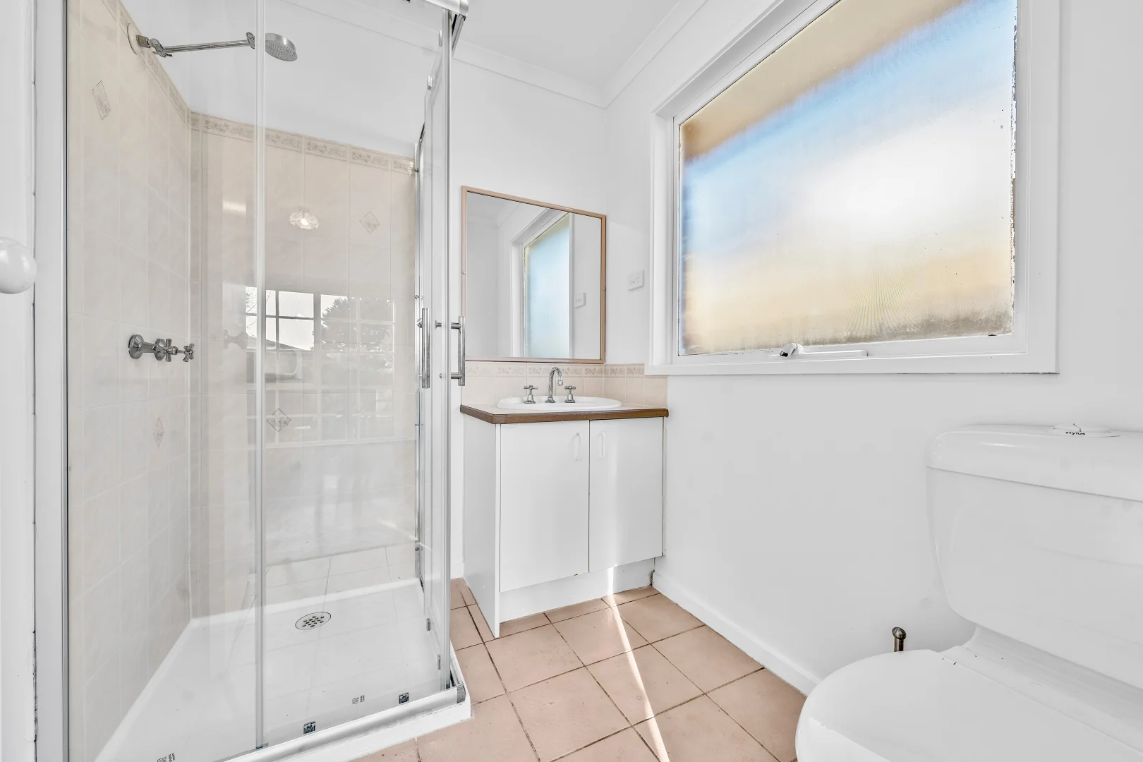 Additional image 8 of 2 Cottswold Avenue, Narre Warren VIC 3805