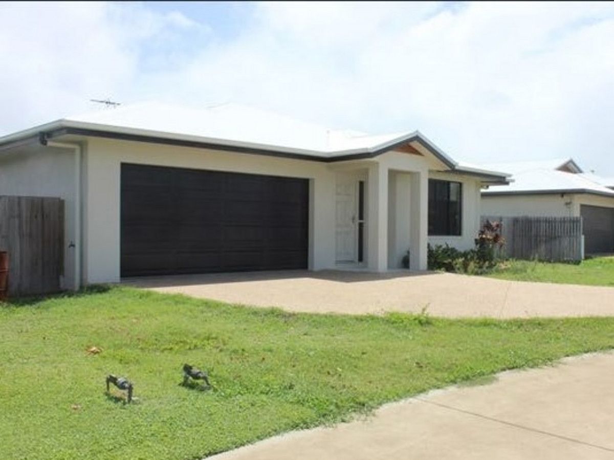 4 bedrooms House in 46 Stone Drive BUCASIA QLD, 4750