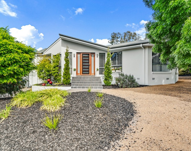 2 Mullen Place, Farrer ACT 2607