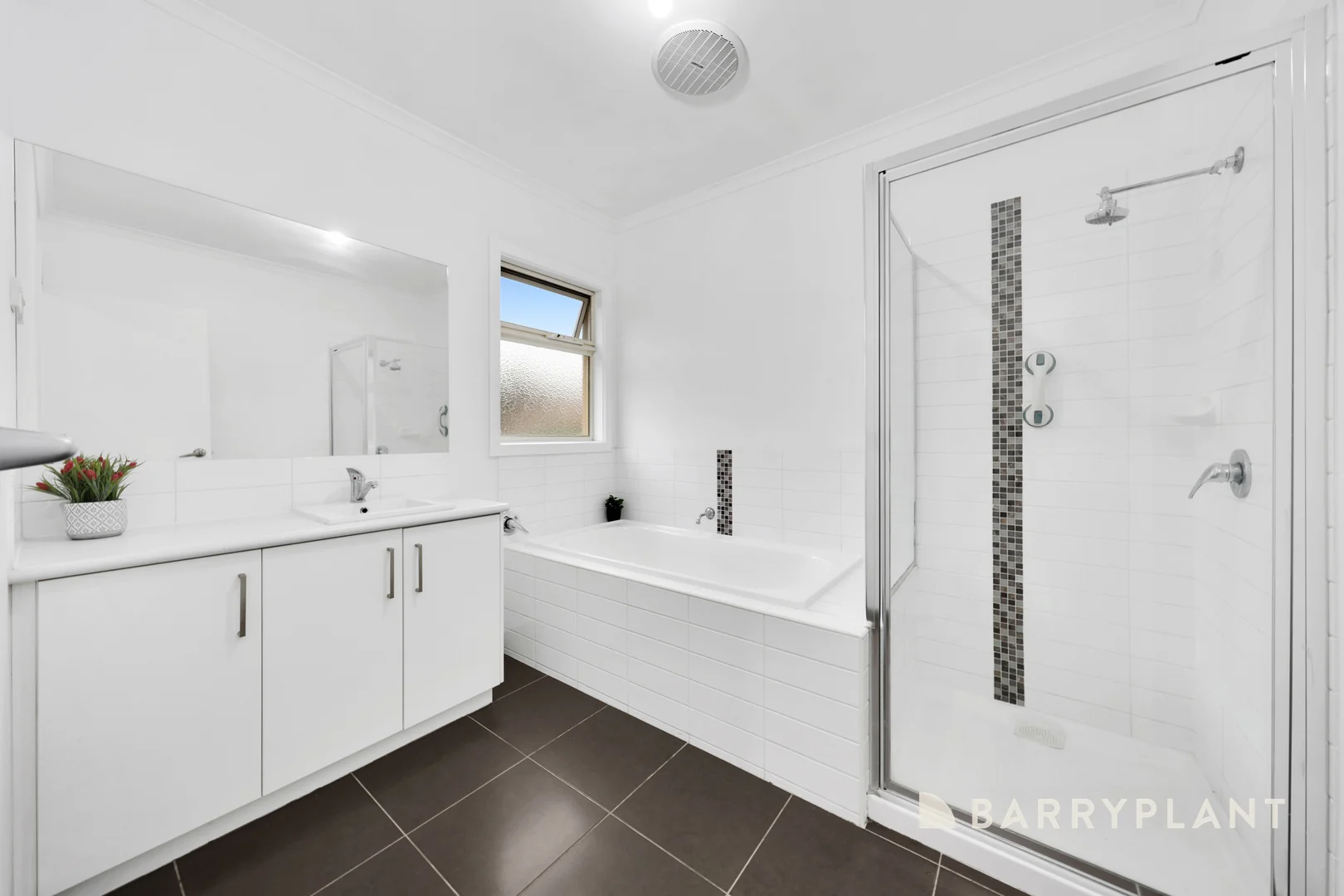 Additional image 10 of 4/191 Gordons Road, South Morang VIC 3752
