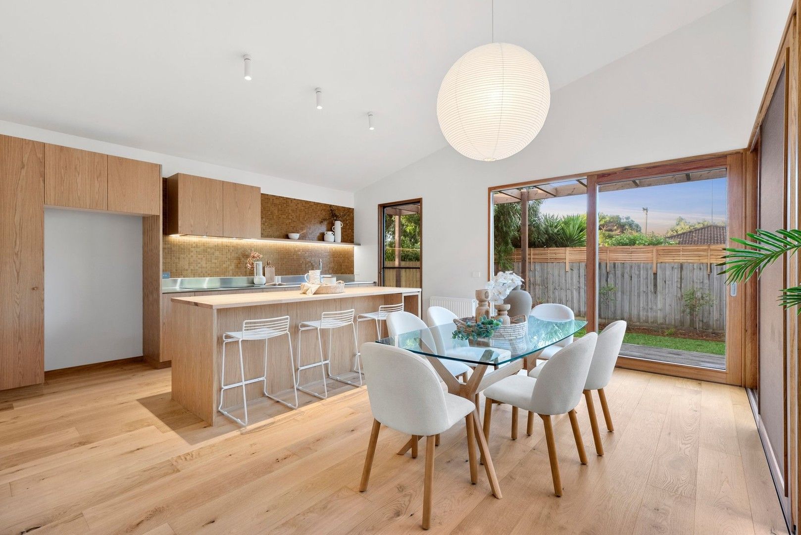 3 bedrooms House in 32 Punt Road BARWON HEADS VIC, 3227