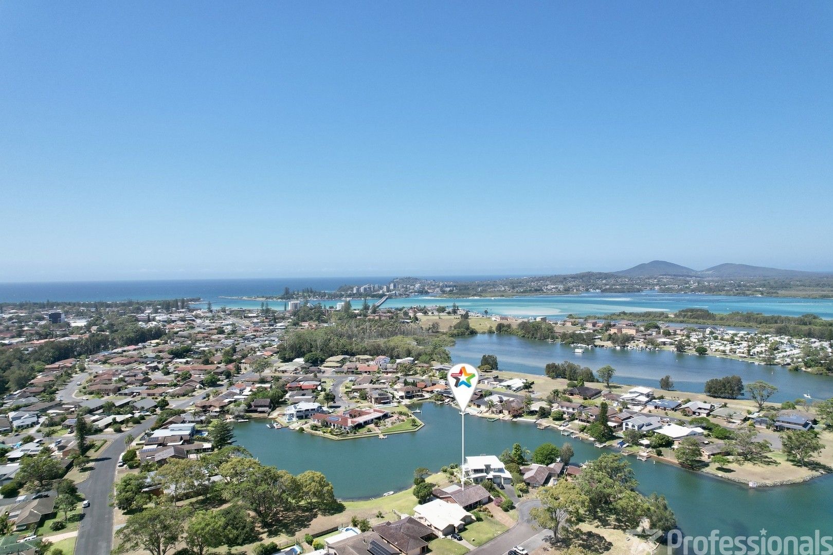 3 bedrooms House in 14 Mount View Parade TUNCURRY NSW, 2428