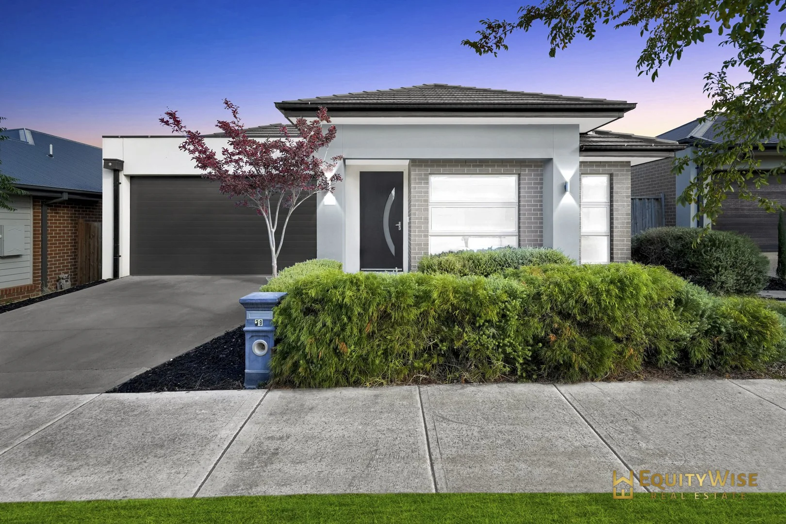 38 Bonhams Circuit, Manor Lakes VIC 3024