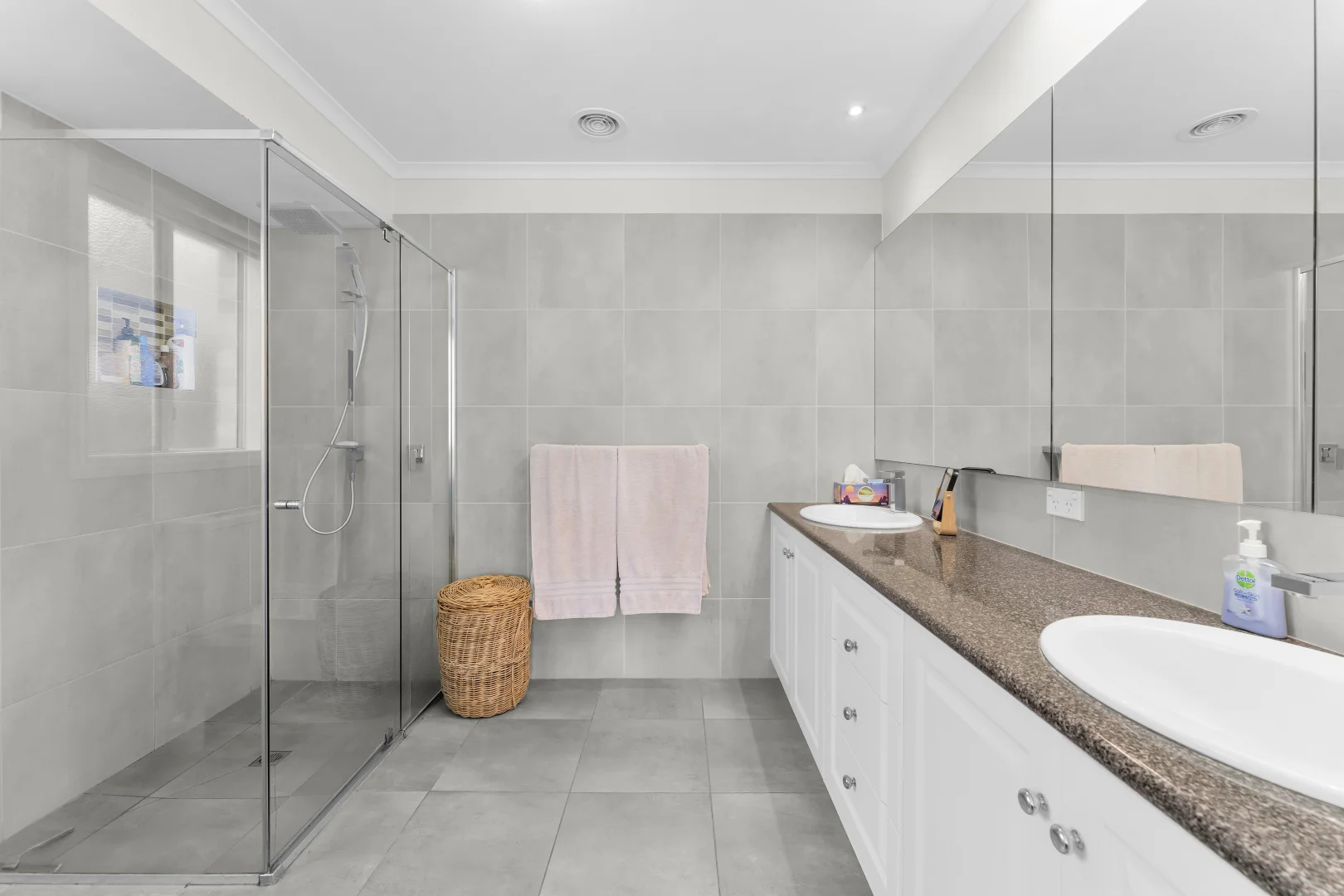 Additional image 11 of 4 Feathery Grove, Sandhurst VIC 3977