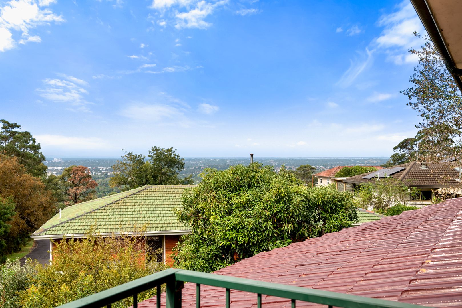 15 Governors Drive, Lapstone NSW 2773, Image 2