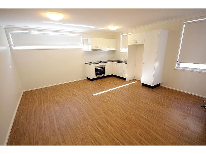 2 bedrooms House in 8a Tyrone Place BLACKTOWN NSW, 2148