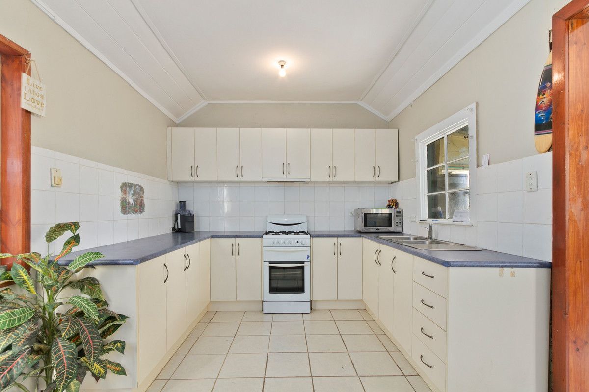 39 Mcmillan Street, Stratford VIC 3862, Image 2