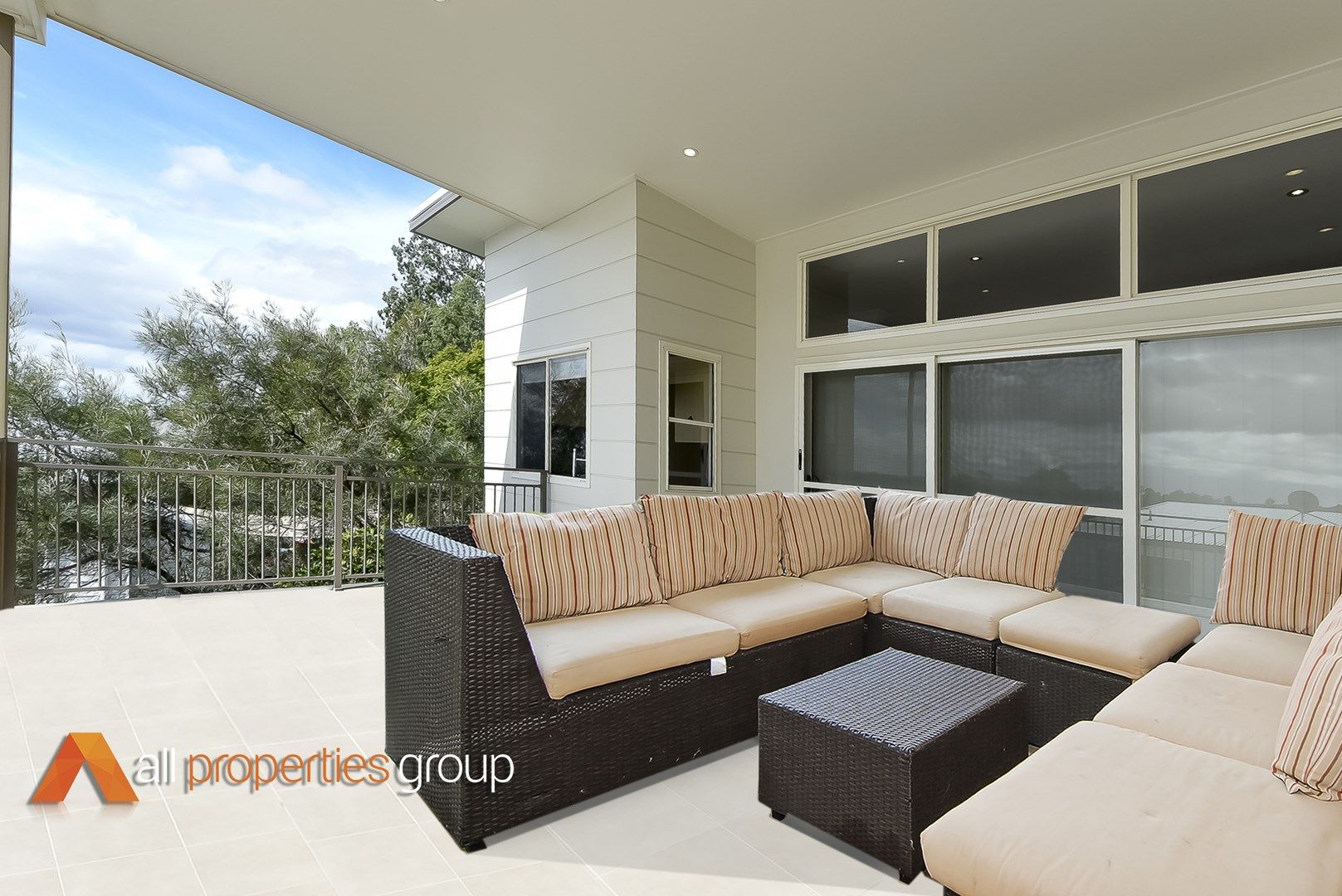 7/26-28 Laughlin Street, Kingston QLD 4114, Image 2