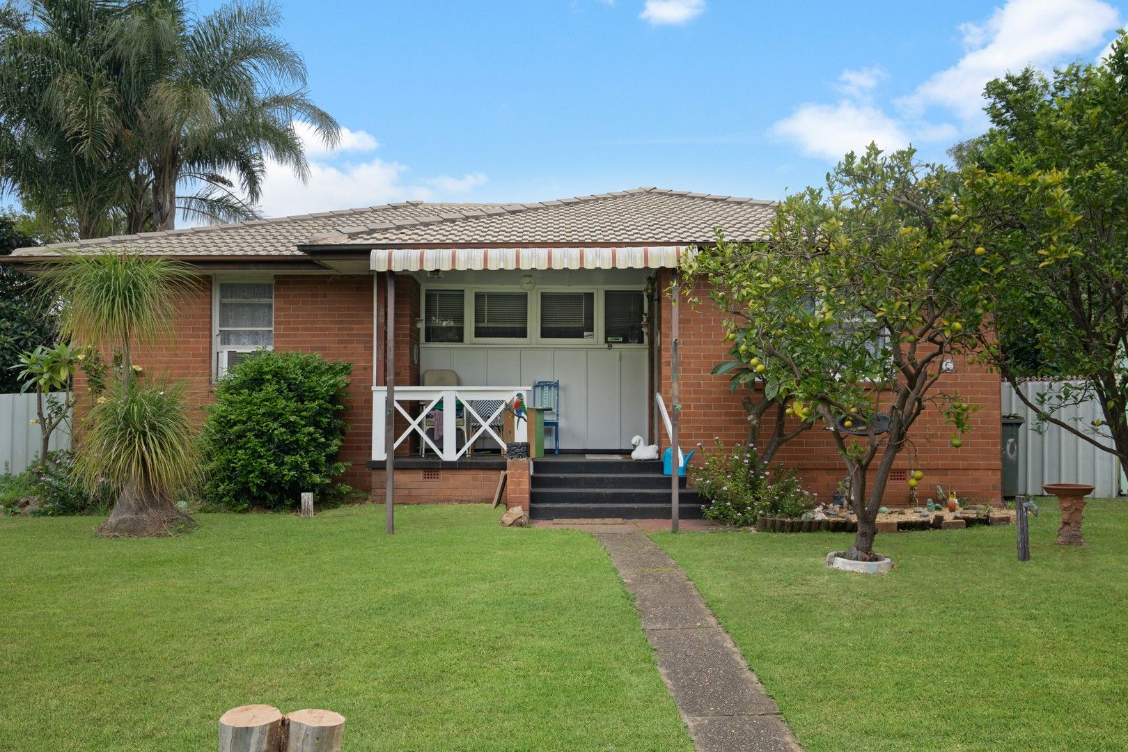 40 Melanesia Avenue, Lethbridge Park NSW 2770, Image 0