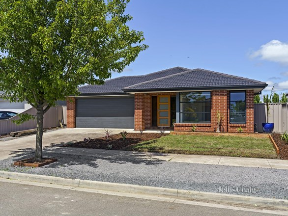 18 Carbine Drive, Alfredton VIC 3350