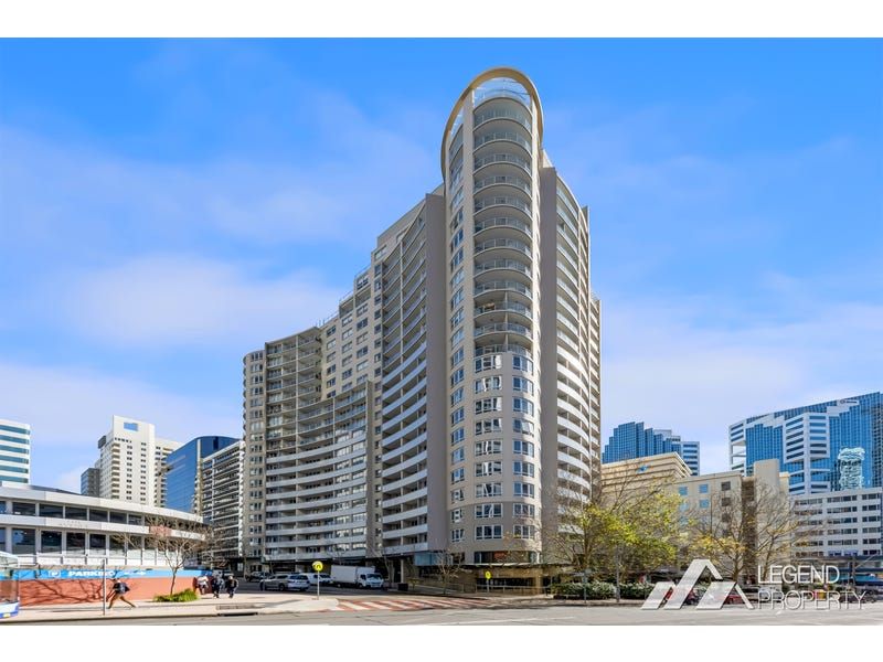 3 bedrooms Apartment / Unit / Flat in 1710/8 Brown Street CHATSWOOD NSW, 2067