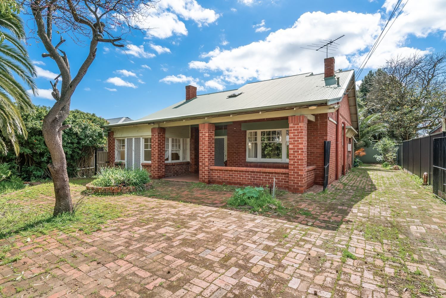 20 Palmer Avenue, Myrtle Bank SA 5064, Image 0