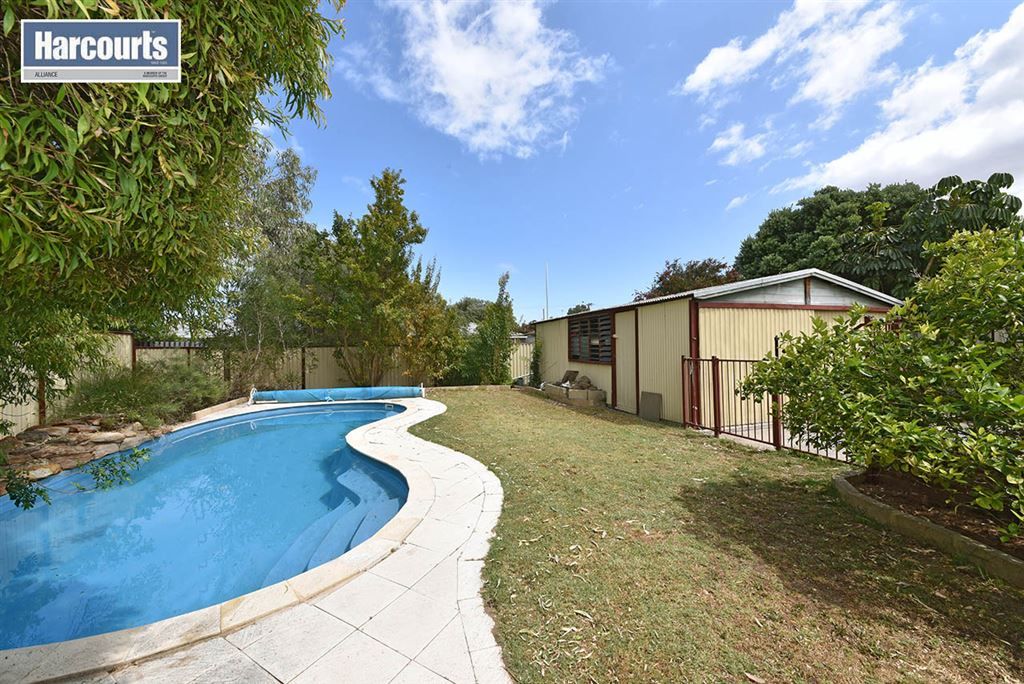 169 Camberwarra Drive, Craigie WA 6025, Image 0